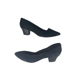 Clarks Collection‎ Pump 9.5 Black Suede Pointed Toe Block Heel Professional Z220